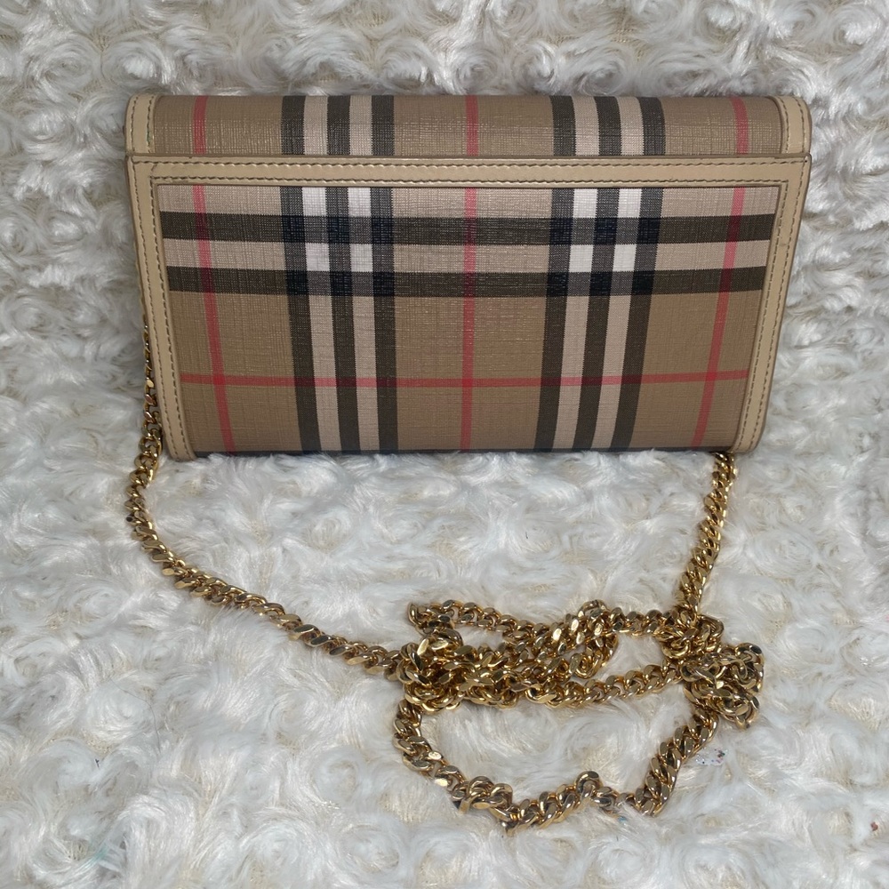 Burberry side purse